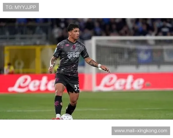 那不勒斯高层确认：冬窗将强势补强后防，豪门重塑归来！