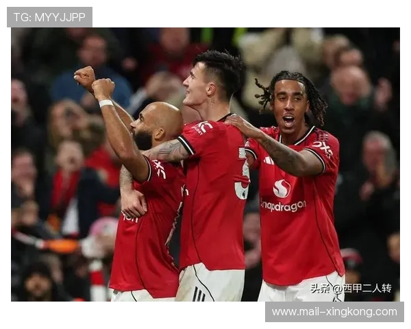 曼联英超争冠再下一城,四强争夺激烈,曼联 英超 赛程 曼联英超争冠再下一城,四强争夺激烈,曼联 英超 赛程